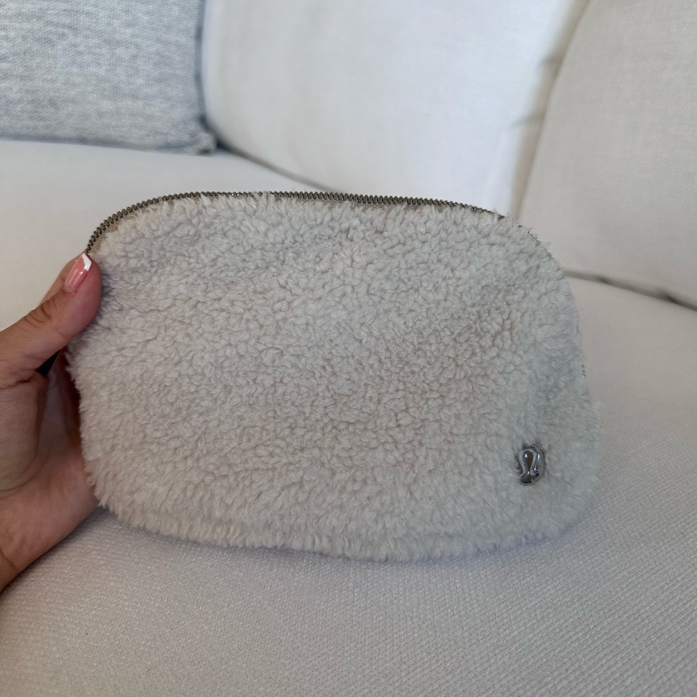 Lululemon Sherpa cream belt bag